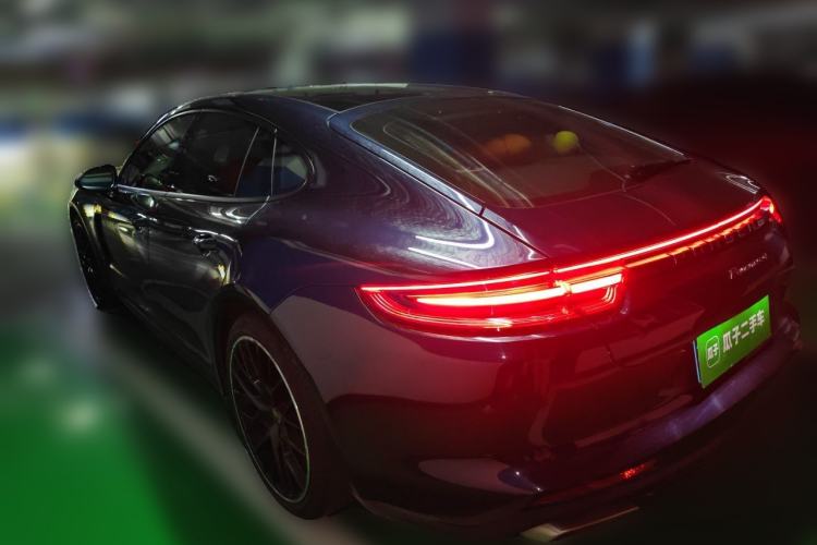 Used Porsche Panamera 2019 Panamera 4 Sport Turismo 2.9T Rear Left 45 Deg