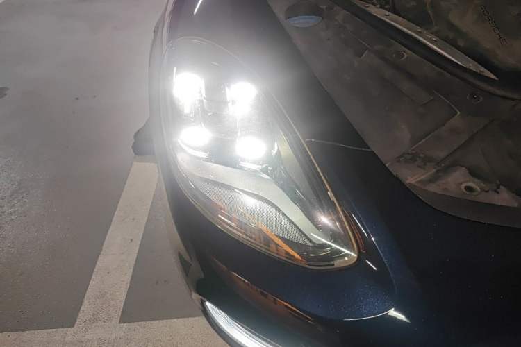 Used Porsche Panamera 2019 Panamera 4 Executive Long Wheelbase 2.9T Right Front Headlight
