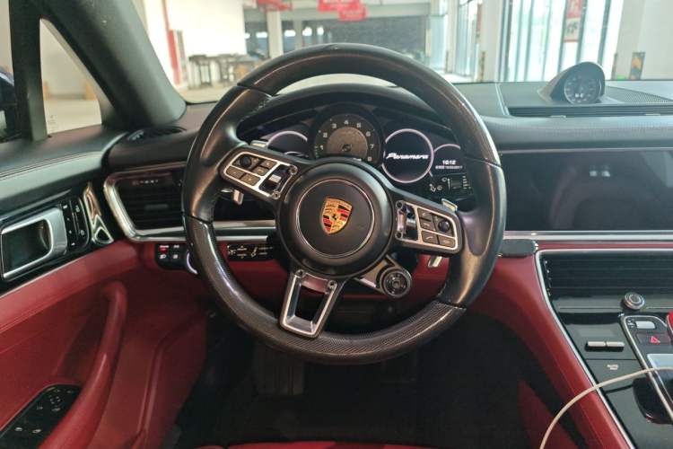 Used Porsche Panamera 2019 Panamera 4 Sport Turismo 2.9T Steering Wheel