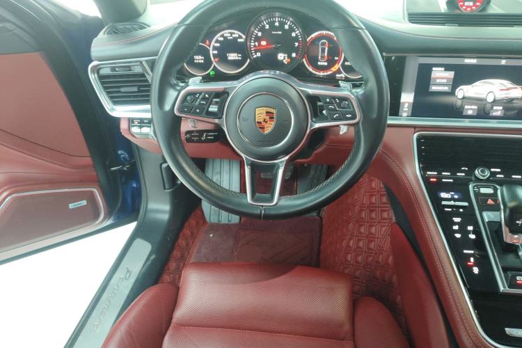 Used Porsche Panamera 2019 Panamera 2.9T Steering Wheel