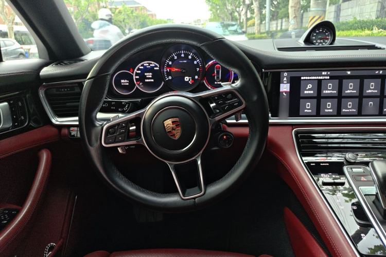 Used Porsche Panamera 2019 Panamera Executive Long Wheelbase 2.9T Steering Wheel