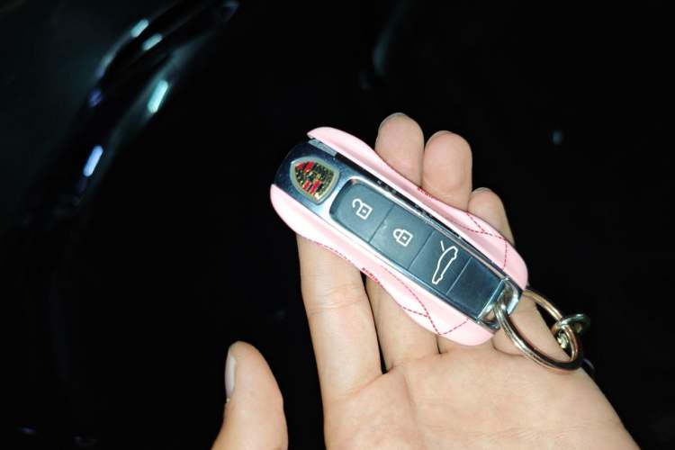 Used Porsche Panamera 2019 Panamera 4 Sport Turismo 2.9T Vehicle Key