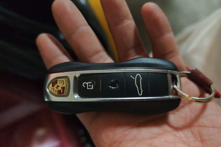 Used Porsche Panamera 2019 Panamera 4 Sport Turismo 2.9T Vehicle Key