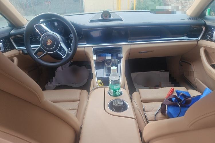Used Porsche Panamera 2019 Panamera Executive Long Wheelbase 2.9T Center Console