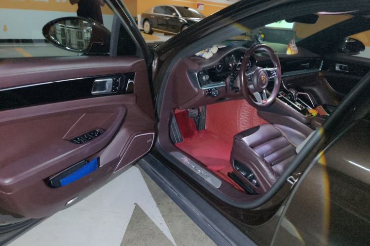 Used Porsche Panamera 2019 Panamera 4 Executive Long Wheelbase 2.9T Driver Seat