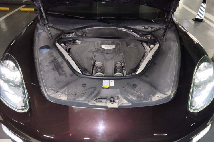 Used Porsche Panamera 2019 Panamera 4 Executive Long Wheelbase 2.9T Engine Bay