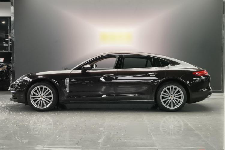 Used Porsche Panamera 2019 Panamera Executive Long Wheelbase 2.9T Exterior 12