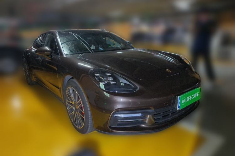 Used Porsche Panamera 2019 Panamera 4 Executive Long Wheelbase 2.9T Front Right 45 Deg