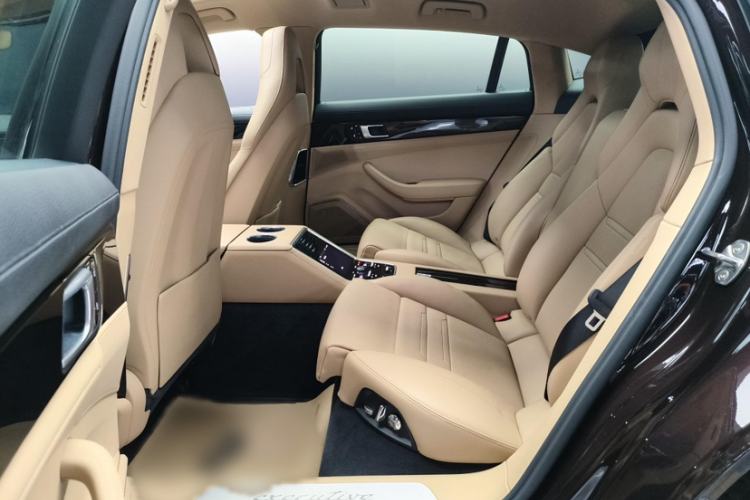 Used Porsche Panamera 2019 Panamera Executive Long Wheelbase 2.9T Interior 3