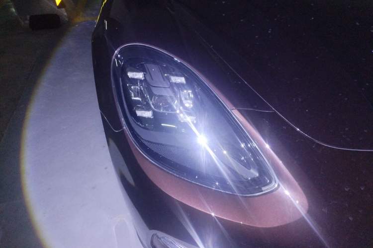 Used Porsche Panamera 2019 Panamera 4 Executive Long Wheelbase 2.9T Right Front Headlight