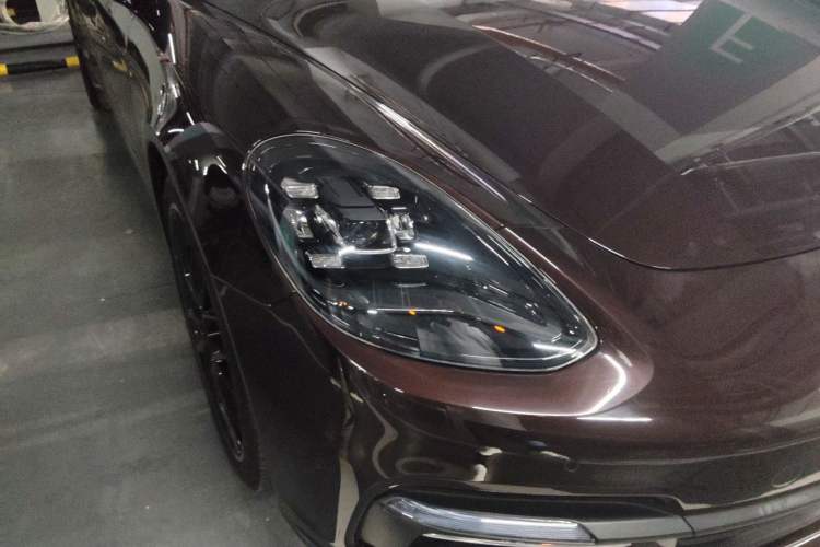 Used Porsche Panamera 2019 Panamera 4 Executive Long Wheelbase 2.9T Right Front Headlight