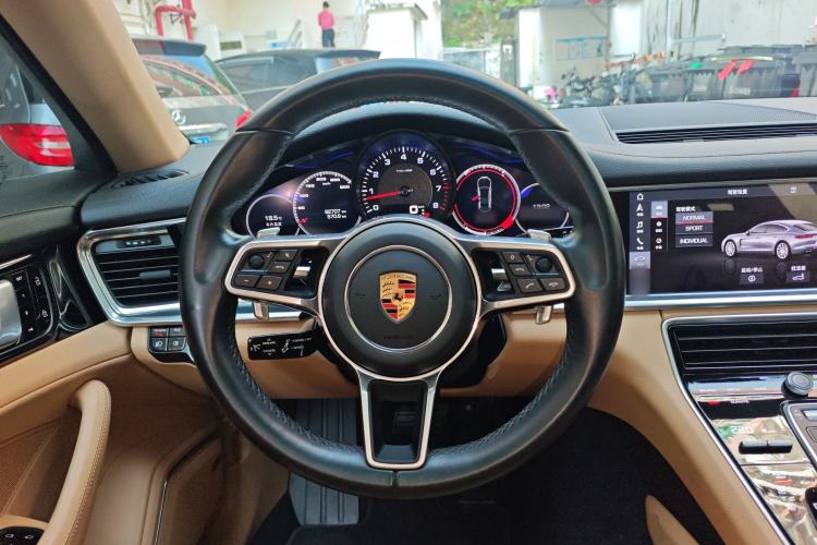 Used Porsche Panamera 2019 Panamera Executive Long Wheelbase 2.9T Steering Wheel