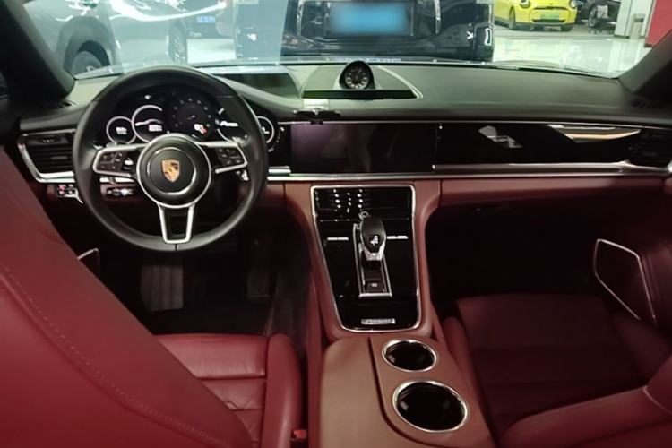 Used Porsche Panamera 2019 Panamera 2.9T Center Console