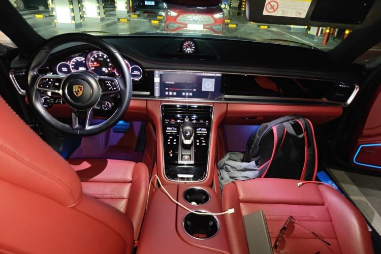 Used Porsche Panamera 2019 Panamera 2.9T Center Console