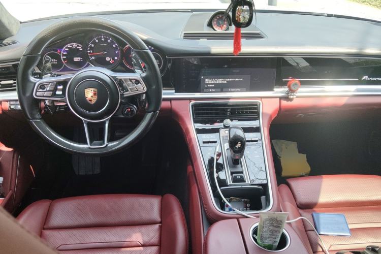 Used Porsche Panamera 2019 Panamera 2.9T Center Console