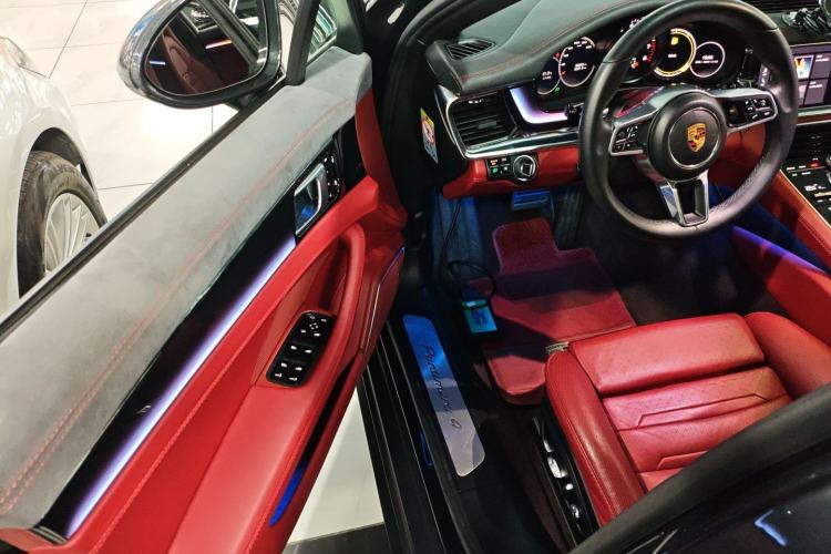 Used Porsche Panamera 2019 Panamera 4 Sport Turismo 2.9T Driver Seat