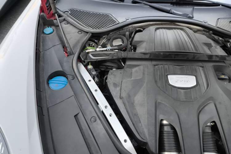 Used Porsche Panamera 2019 Panamera 2.9T Engine Bay Right