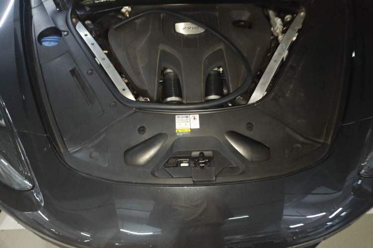 Used Porsche Panamera 2019 Panamera 4 Sport Turismo 2.9T Engine Bay