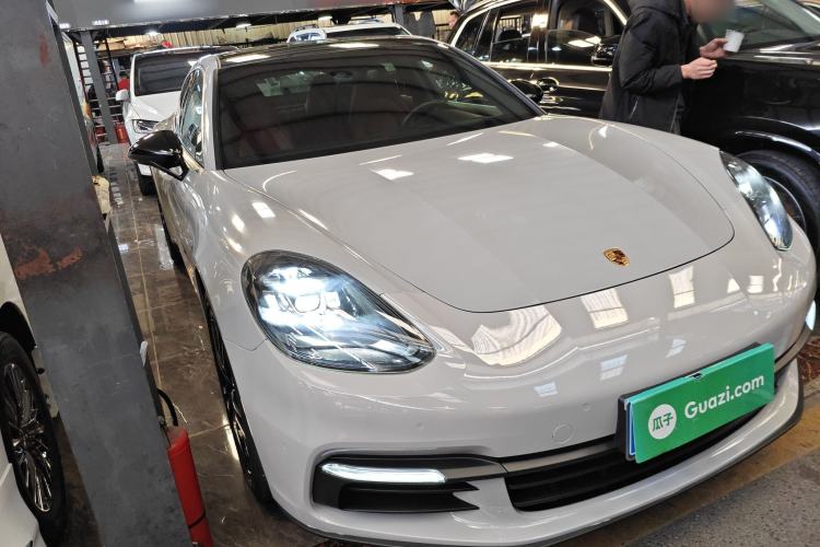 Used Porsche Panamera 2019 Panamera 2.9T Exterior 1