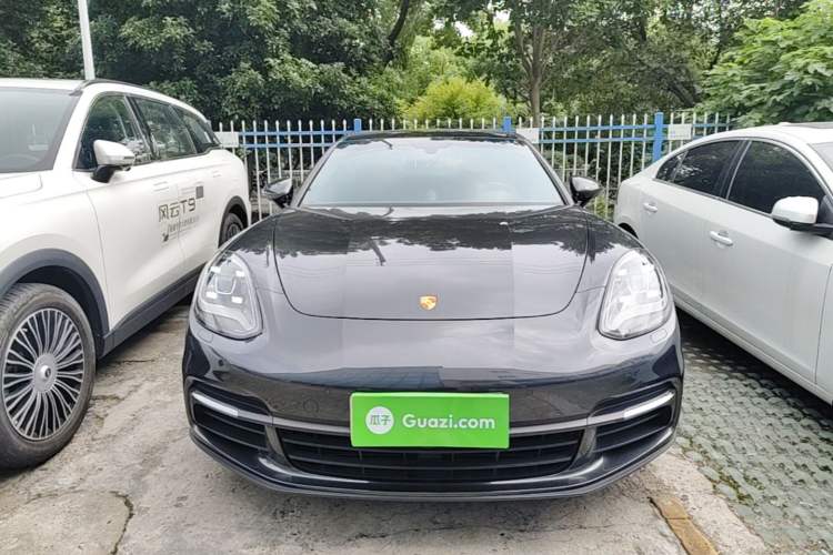 Used Porsche Panamera 2019 Panamera 2.9T Front