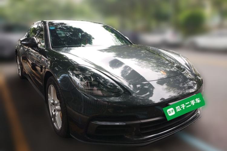Used Porsche Panamera 2019 Panamera 2.9T Front Right 45 Deg