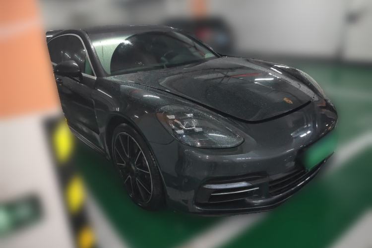 Used Porsche Panamera 2019 Panamera 4 Executive Long Wheelbase 2.9T Front Right 45 Deg
