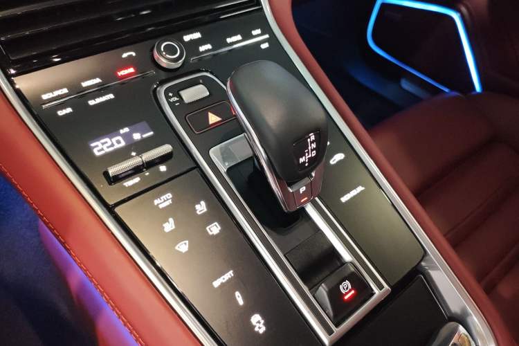 Used Porsche Panamera 2019 Panamera 4 Sport Turismo 2.9T Gear Lever