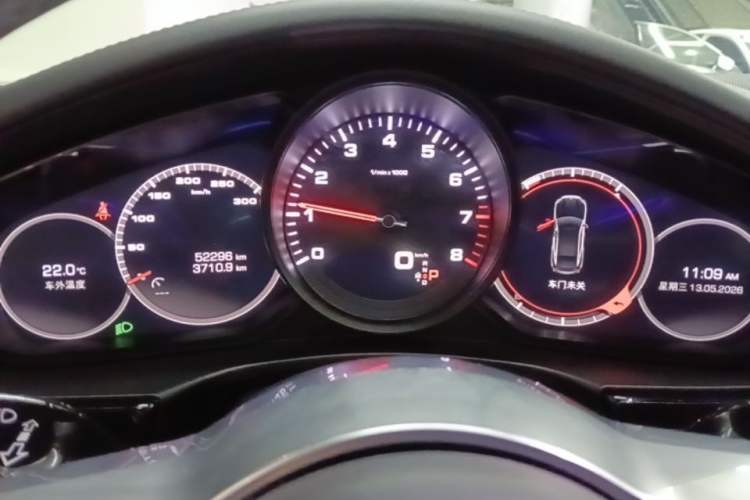 Used Porsche Panamera 2019 Panamera Executive Long Wheelbase 2.9T Instrument Cluster