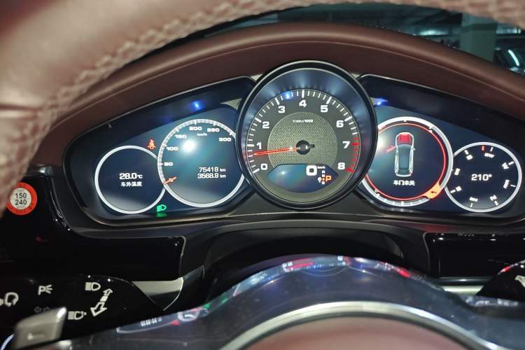 Used Porsche Panamera 2019 Panamera 4 Sport Turismo 2.9T Instrument Cluster