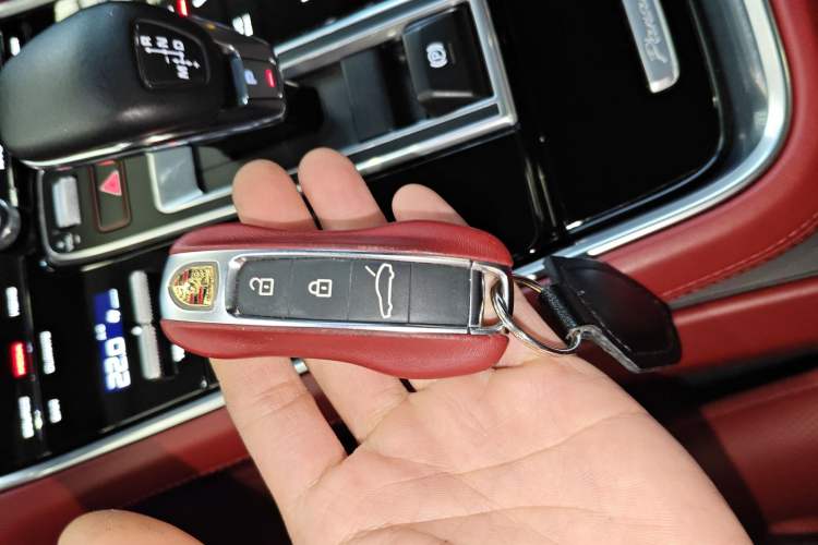Used Porsche Panamera 2019 Panamera 2.9T Interior 1