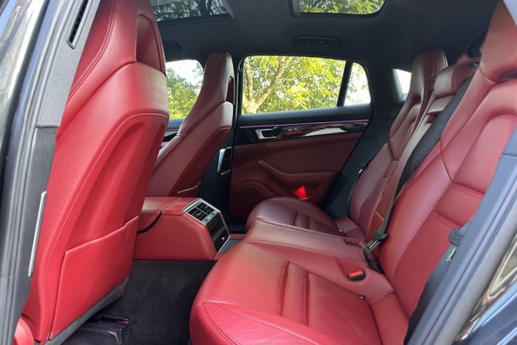 Used Porsche Panamera 2019 Panamera 2.9T Interior 5