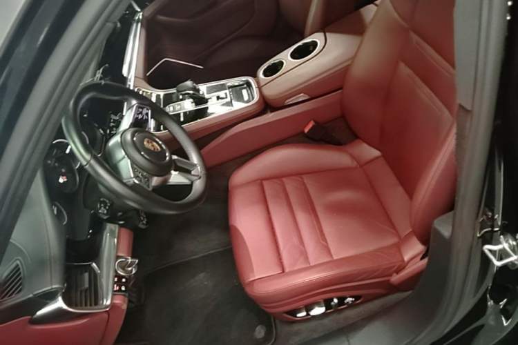 Used Porsche Panamera 2019 Panamera 2.9T Left Front Seat