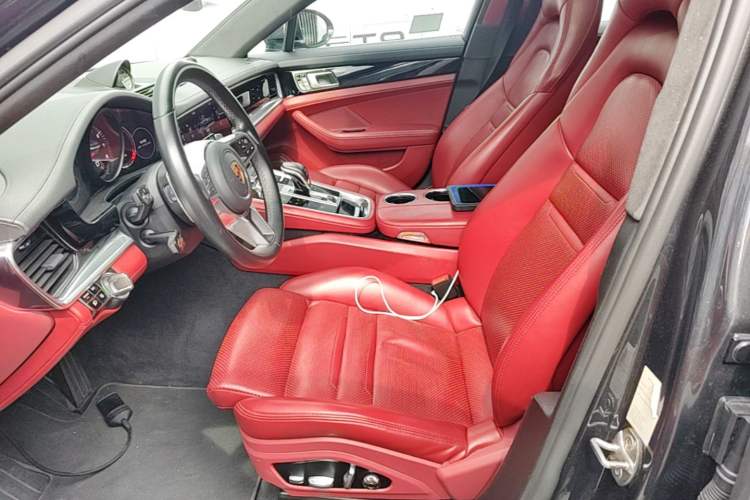 Used Porsche Panamera 2019 Panamera 2.9T Left Front Seat