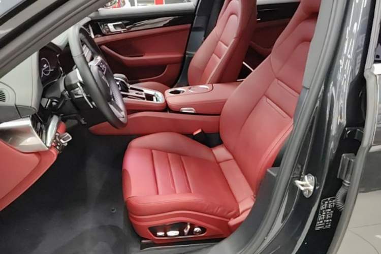 Used Porsche Panamera 2019 Panamera 2.9T Left Front Seat