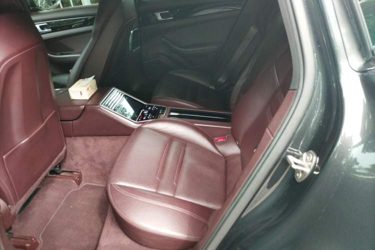Used Porsche Panamera 2019 Panamera 2.9T Left Rear Seat