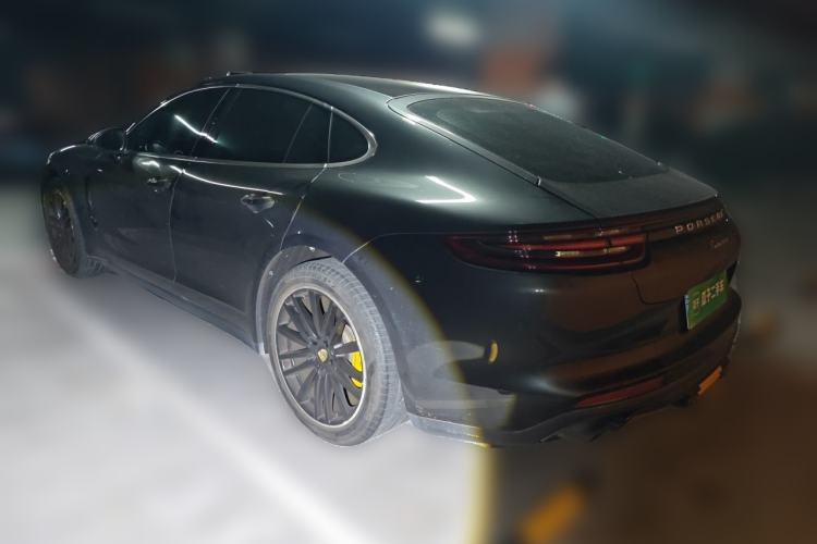 Used Porsche Panamera 2019 Panamera 2.9T Rear Left 45 Deg