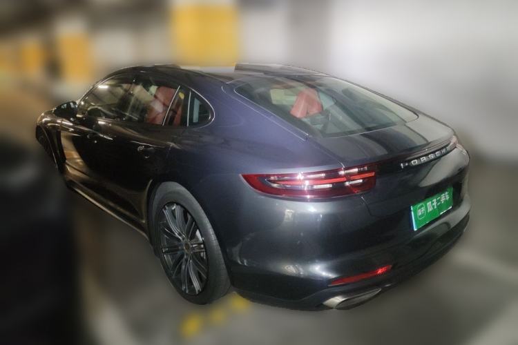 Used Porsche Panamera 2019 Panamera 2.9T Rear Left 45 Deg