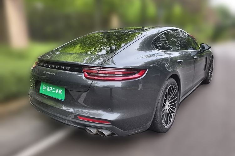 Used Porsche Panamera 2019 Panamera 2.9T Rear Right 45 Deg