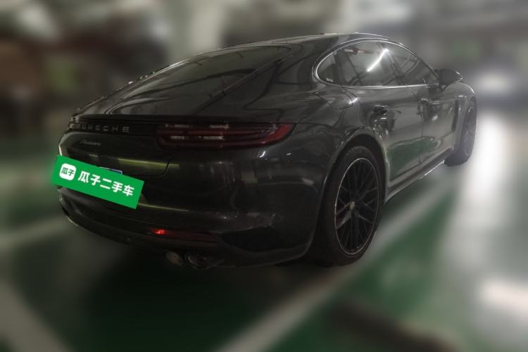 Used Porsche Panamera 2019 Panamera 2.9T Rear Right 45 Deg