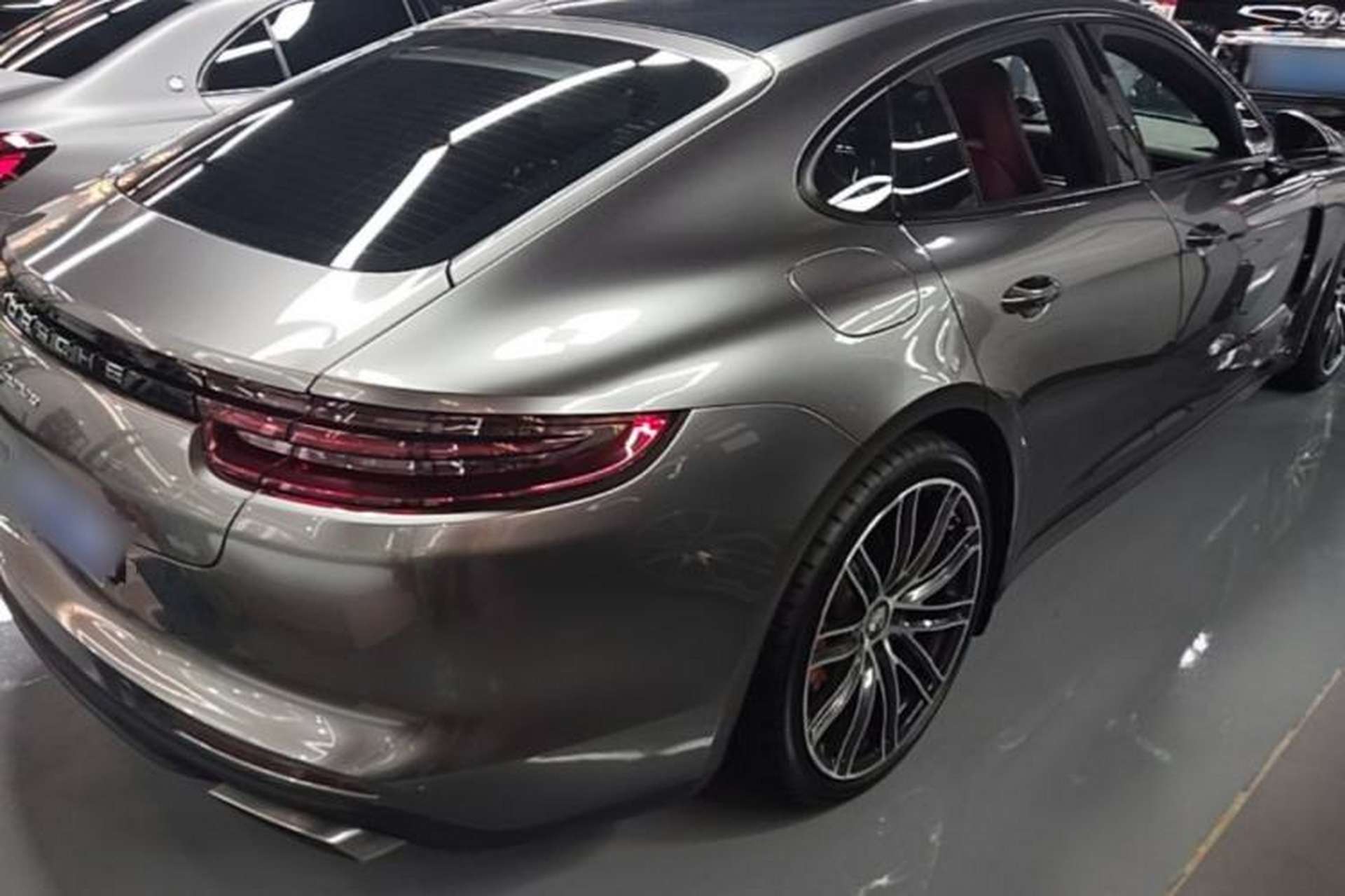 Used Porsche Panamera 2019 Panamera 2.9T Rear Right 45 Deg