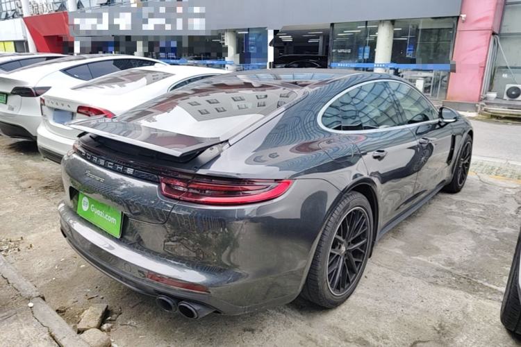 Used Porsche Panamera 2019 Panamera 2.9T Rear Right 45 Deg