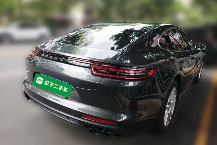 Used Porsche Panamera 2019 Panamera 2.9T Rear Right 45 Deg