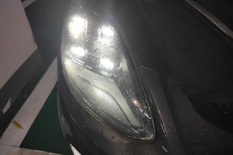 Used Porsche Panamera 2019 Panamera 4 Executive Long Wheelbase 2.9T Right Front Headlight