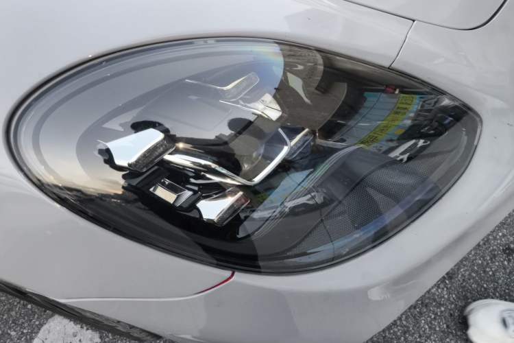 Used Porsche Panamera 2019 Panamera 2.9T Right Front Headlight