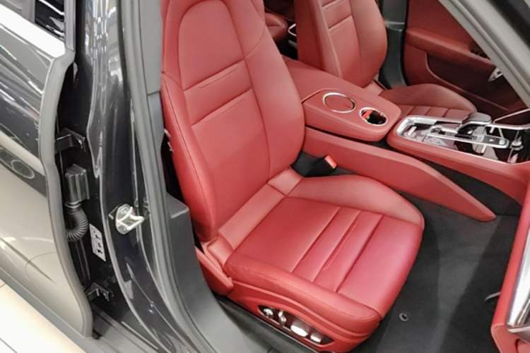 Used Porsche Panamera 2019 Panamera 2.9T Right Front Seat