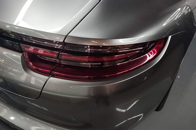 Used Porsche Panamera 2019 Panamera 2.9T Right Rear Taillight