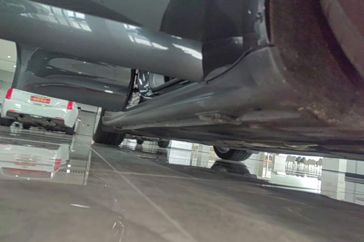 Used Porsche Panamera 2019 Panamera 2.9T Right Side Sill