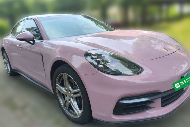 Used Porsche Panamera 2019 Panamera 2.9T Front Right 45 Deg