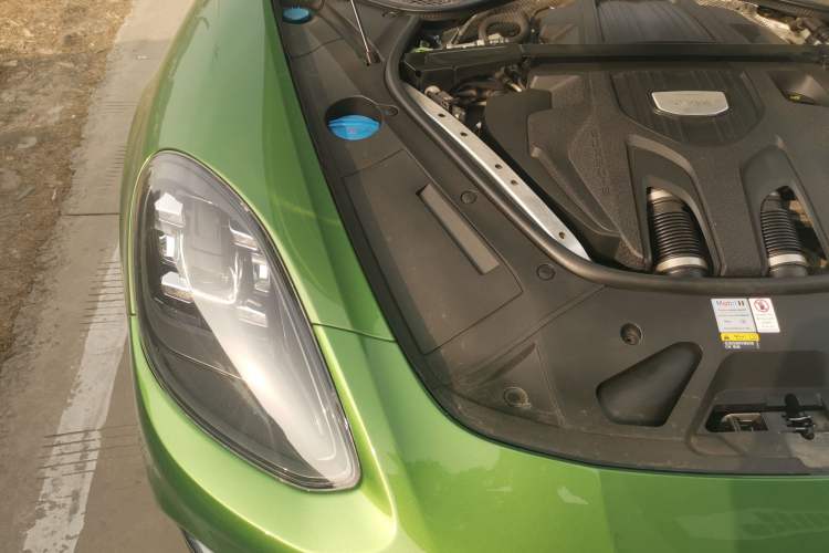 Used Porsche Panamera 2019 Panamera Executive Long Wheelbase 2.9T Engine Bay Right