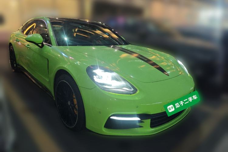 Used Porsche Panamera 2019 Panamera 2.9T Front Right 45 Deg
